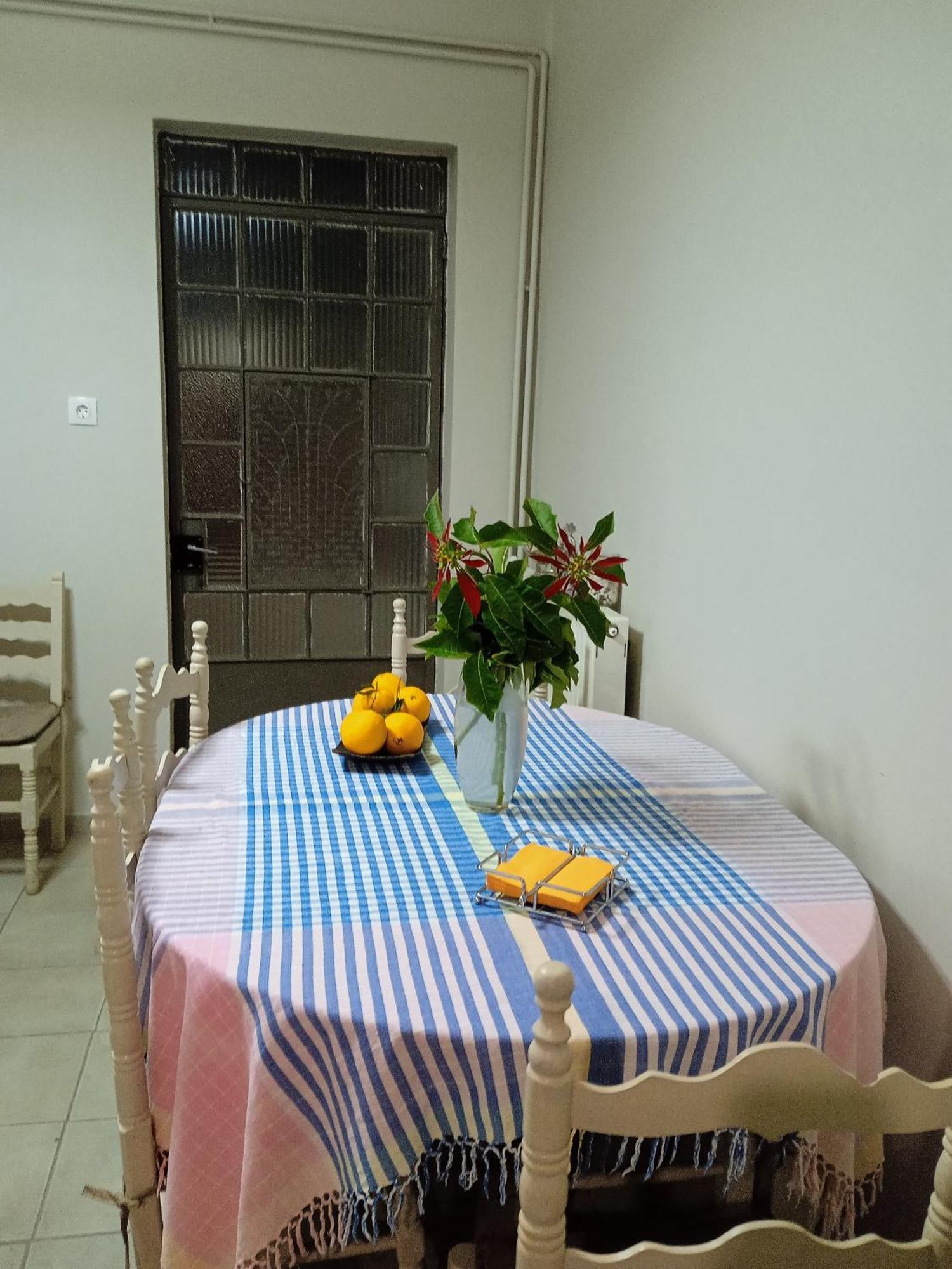 Πλήρως Ανακαινισμένη Μονοκατοικία. Chrissi Akti Chania Exterior foto
